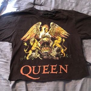 Queen Crop Top, Graphic Tee